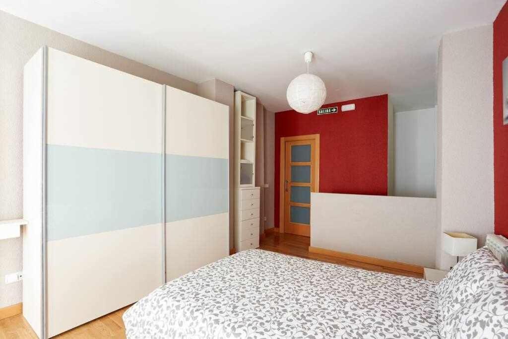 Apartamento Ayla Ayuntamiento Pamplona Eksteriør billede