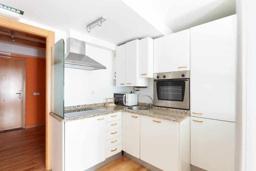 Apartamento Ayla Ayuntamiento Pamplona Eksteriør billede
